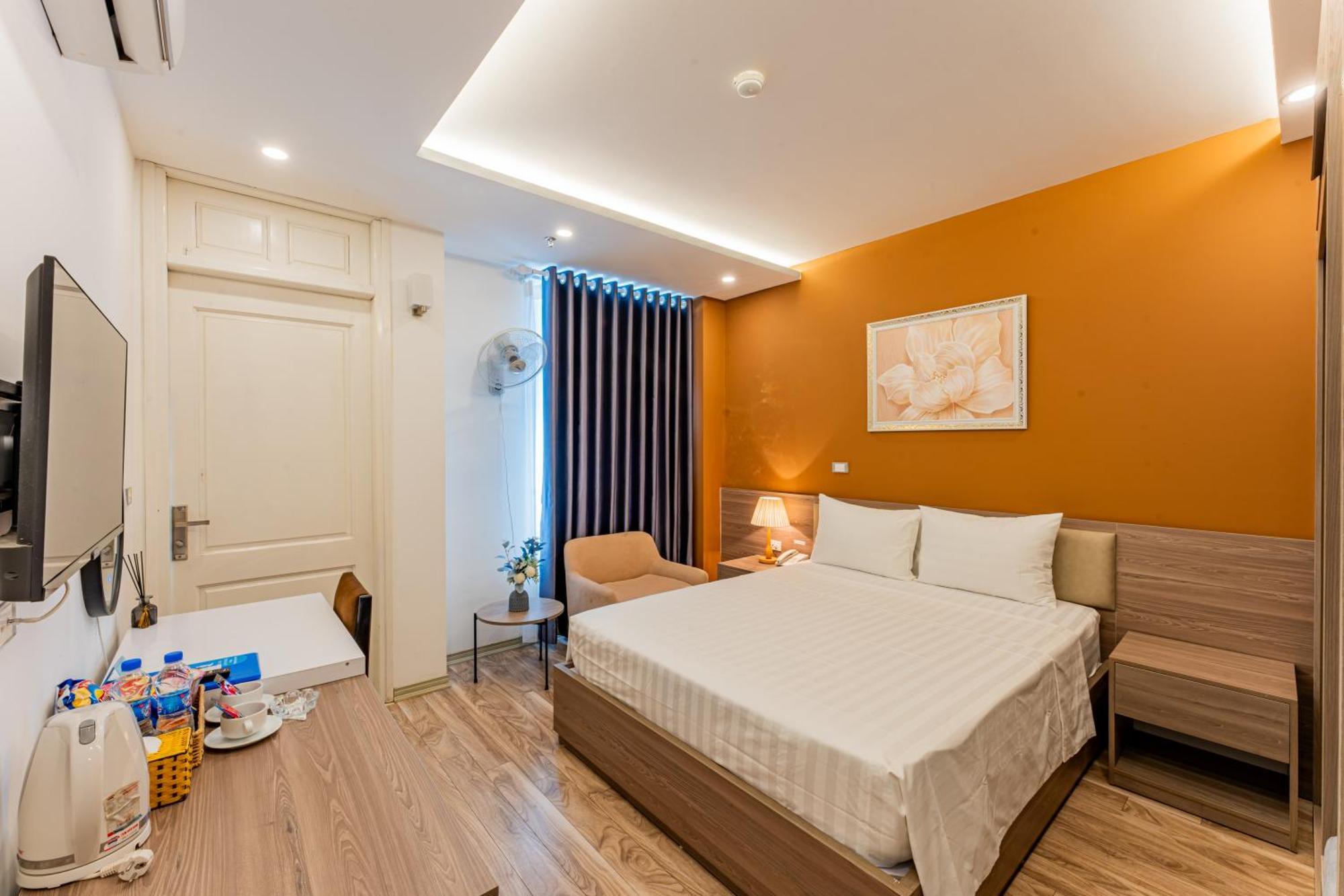 Moon Hotel 26 Do Quang Hanoi Bagian luar foto