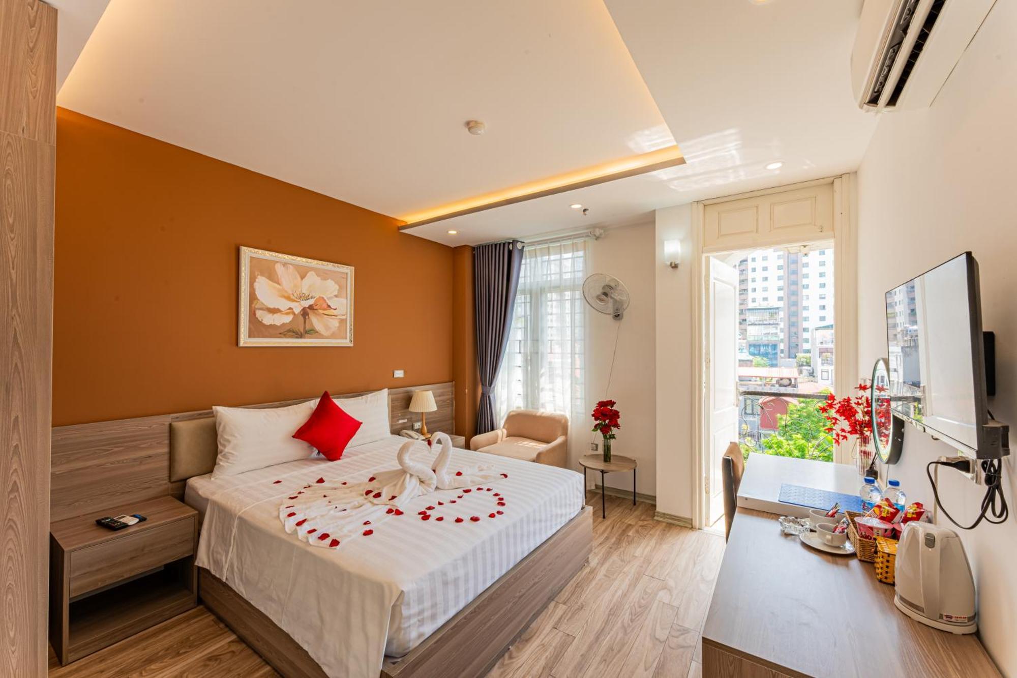 Moon Hotel 26 Do Quang Hanoi Bagian luar foto