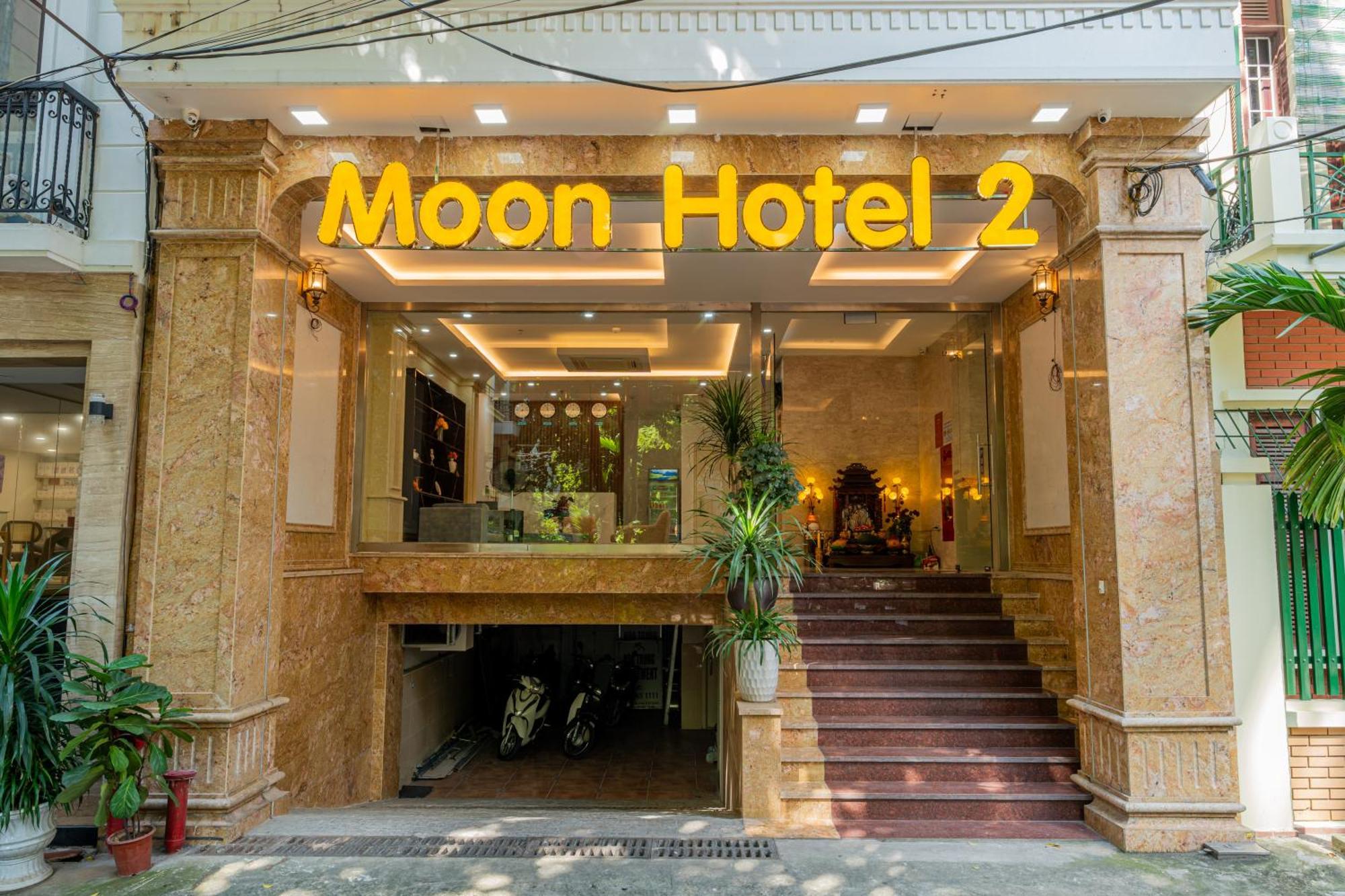 Moon Hotel 26 Do Quang Hanoi Bagian luar foto